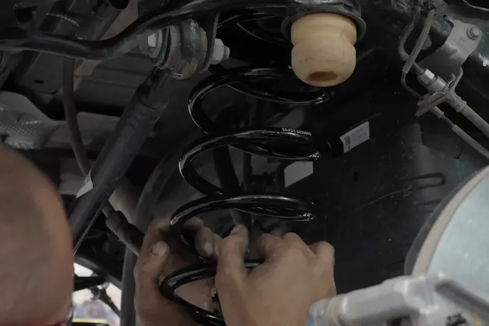 BILSTEIN B8 5100 Lift Kit (2)