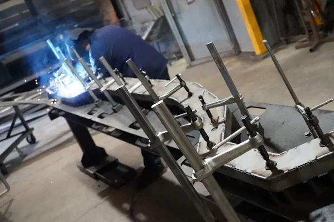 F-100 4x4 Chassis (4)