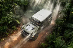 The 2027 Jeep® Wrangler and Gladiator Sarge deliver an unmistakable tribute to Jeep brand military heritage, fusing 1941 roots with modern capability, craftsmanship and refinement.