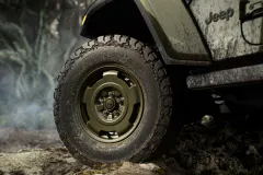 The 2027 Jeep® Wrangler and Gladiator Sarge deliver an unmistakable tribute to Jeep brand military heritage, fusing 1941 roots with modern capability, craftsmanship and refinement.