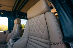6N6A7786