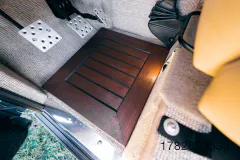 6N6A7790