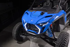 2025-123-orv-rzr-pro-r-le-studio-shoot-703-65640040-2-www.offroadxtreme.com